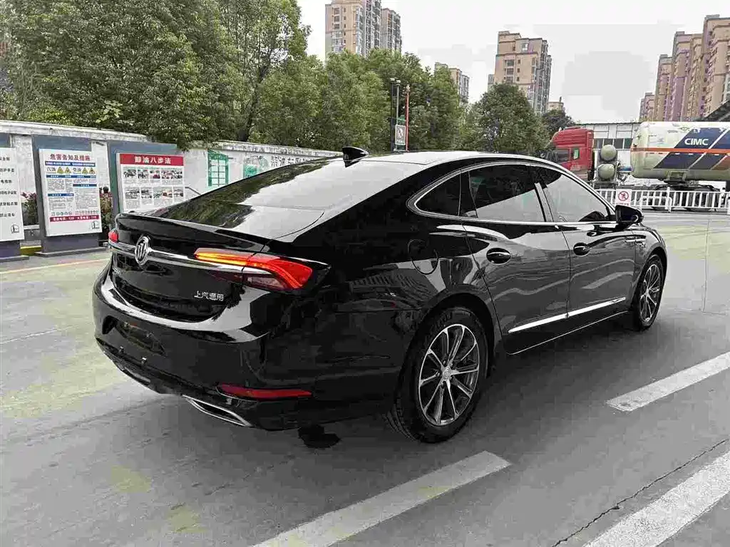 Buick LaCrosse 2022 652T Luxury фото 5