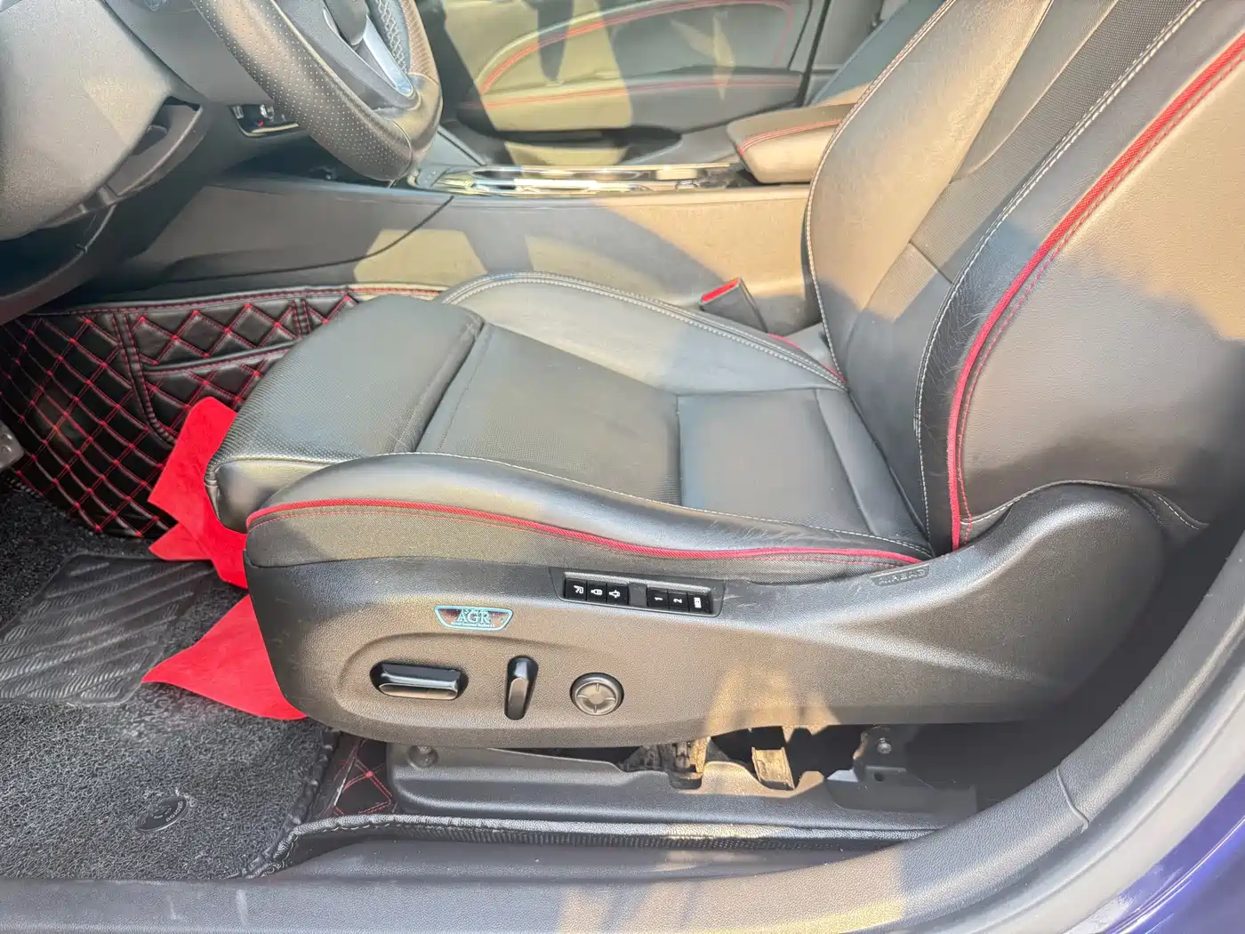 Buick Regal 2020 GS 28T Premium фото 6