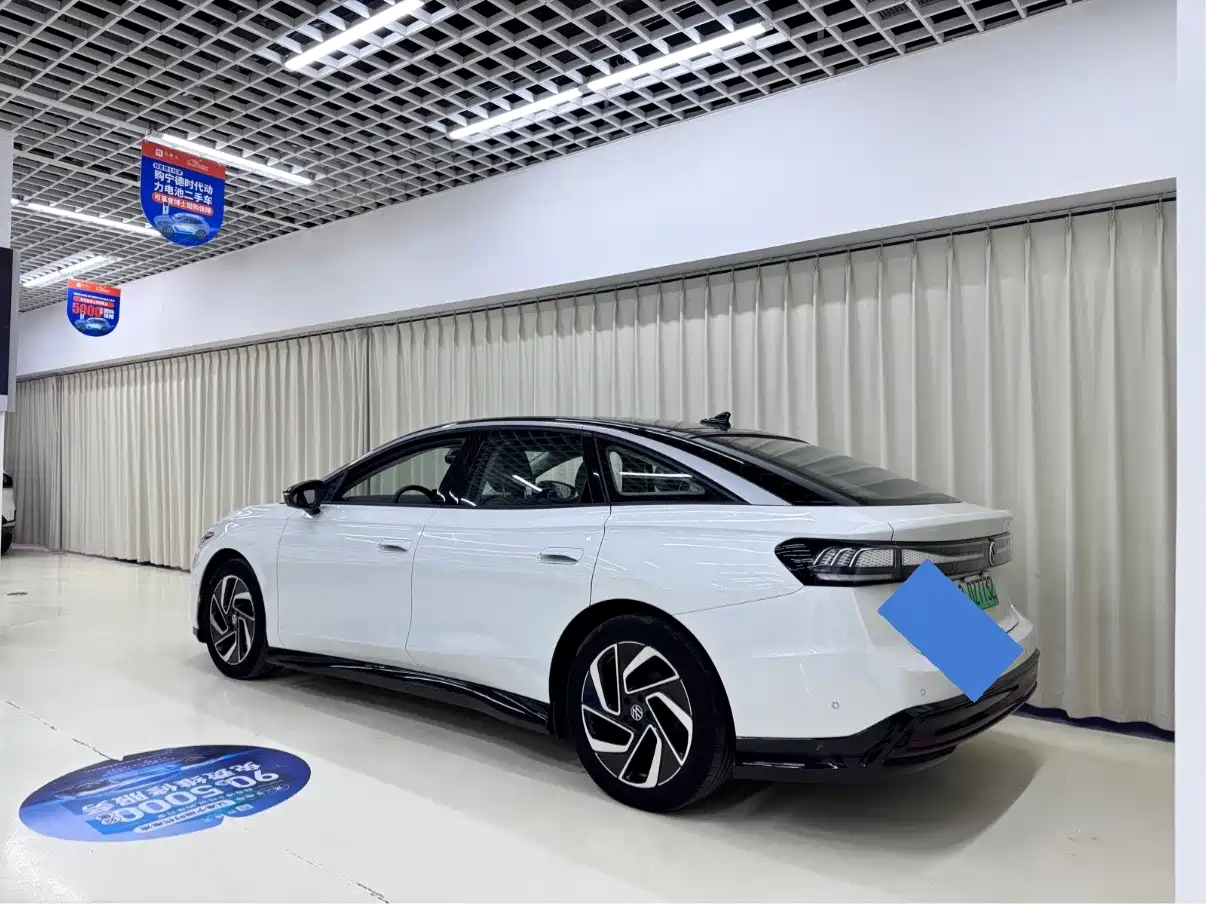 Volkswagen ID.7 VIZZION 2024 Launch Edition фото 3