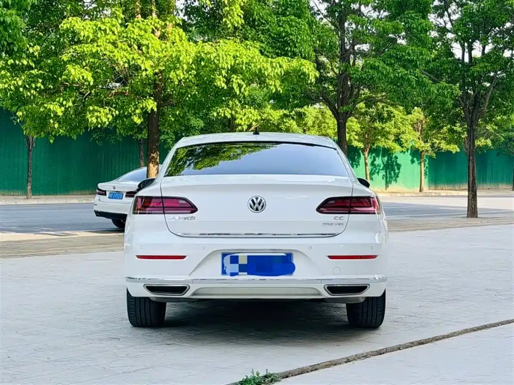 Volkswagen FAW-Volkswagen CC 2020 330TSI Glamour Version China VI фото 8