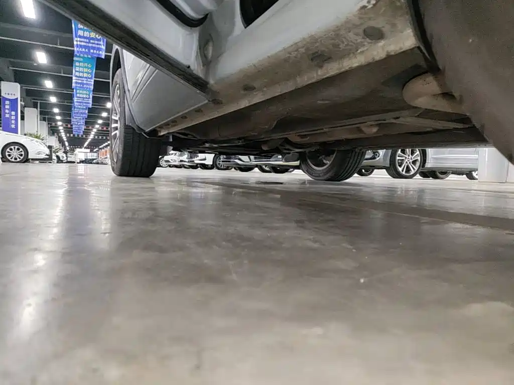 Qoros 5 2017 2017 1.6T Auto Premium