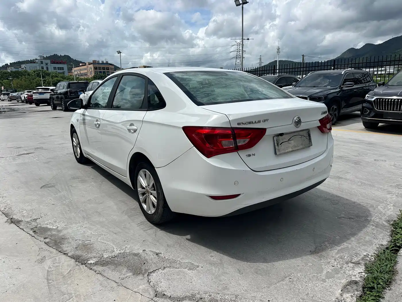 Фото 19 - Buick Excelle