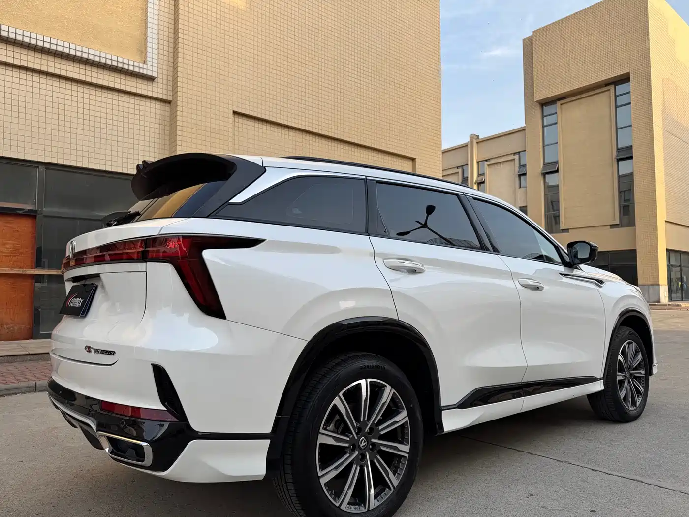 CHANGAN CS75 PLUS SMART IDD