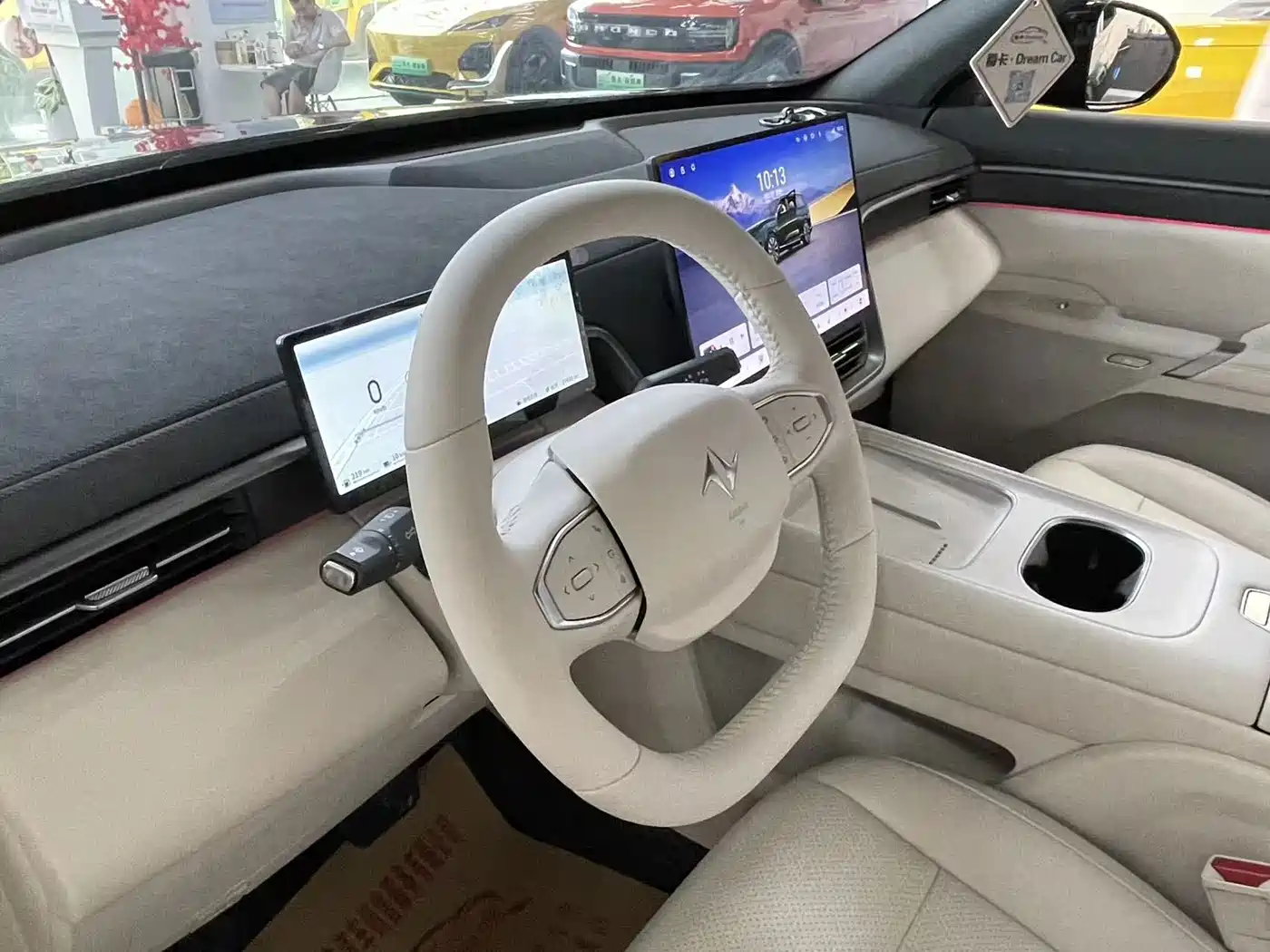 Фото 4 - Dongfeng Yipai eπ008