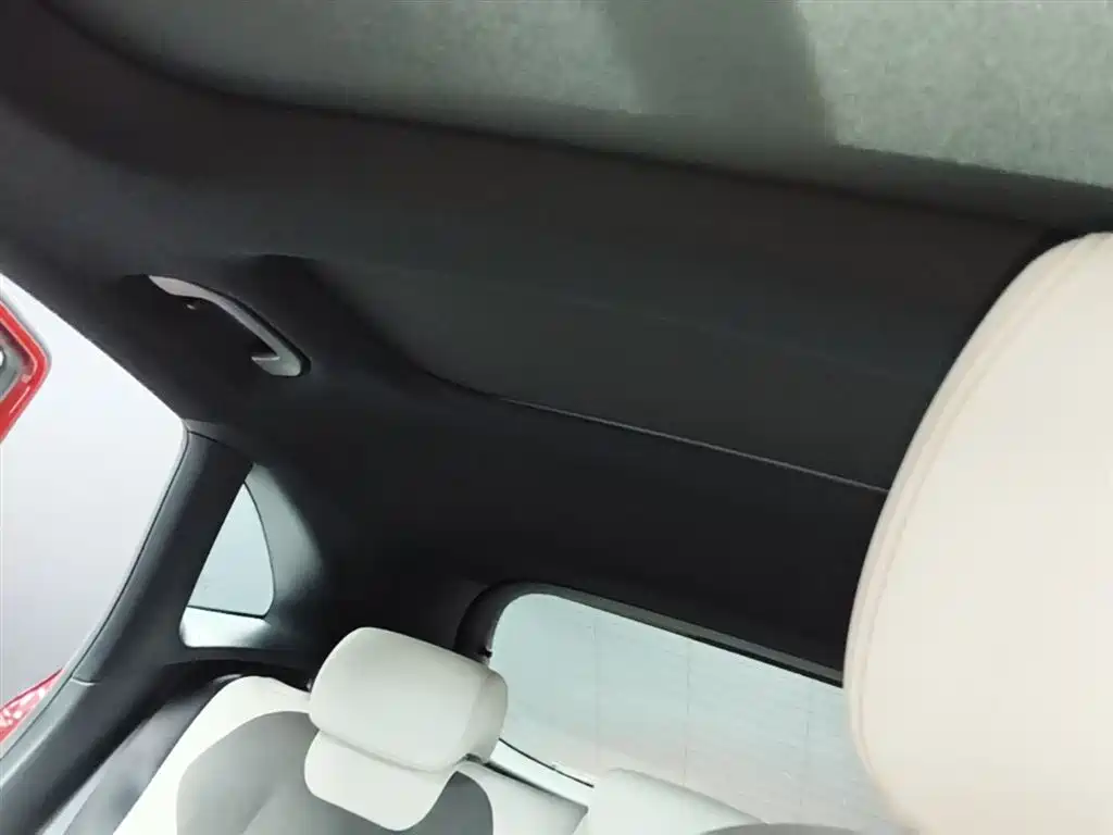 Mercedes-Benz EQA 2022 EQA 300 4MATIC Launch Special Edition фото 18