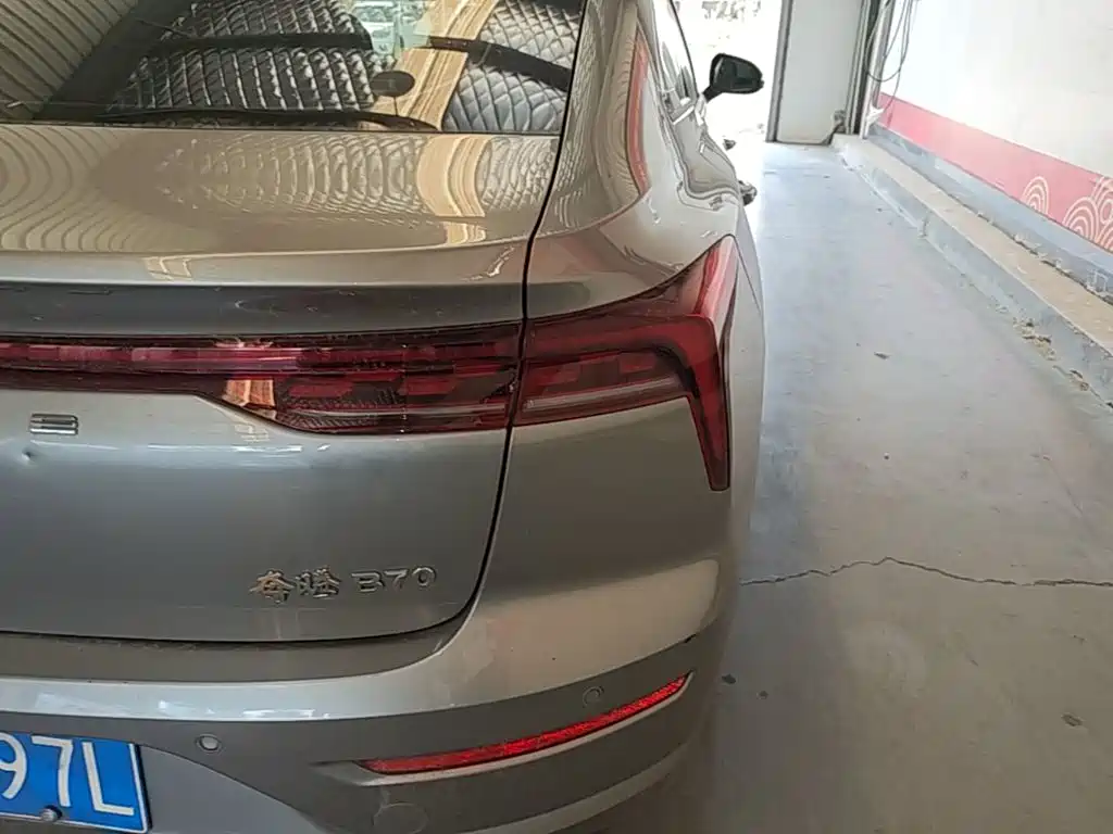 Фото 8 - Besturn B70