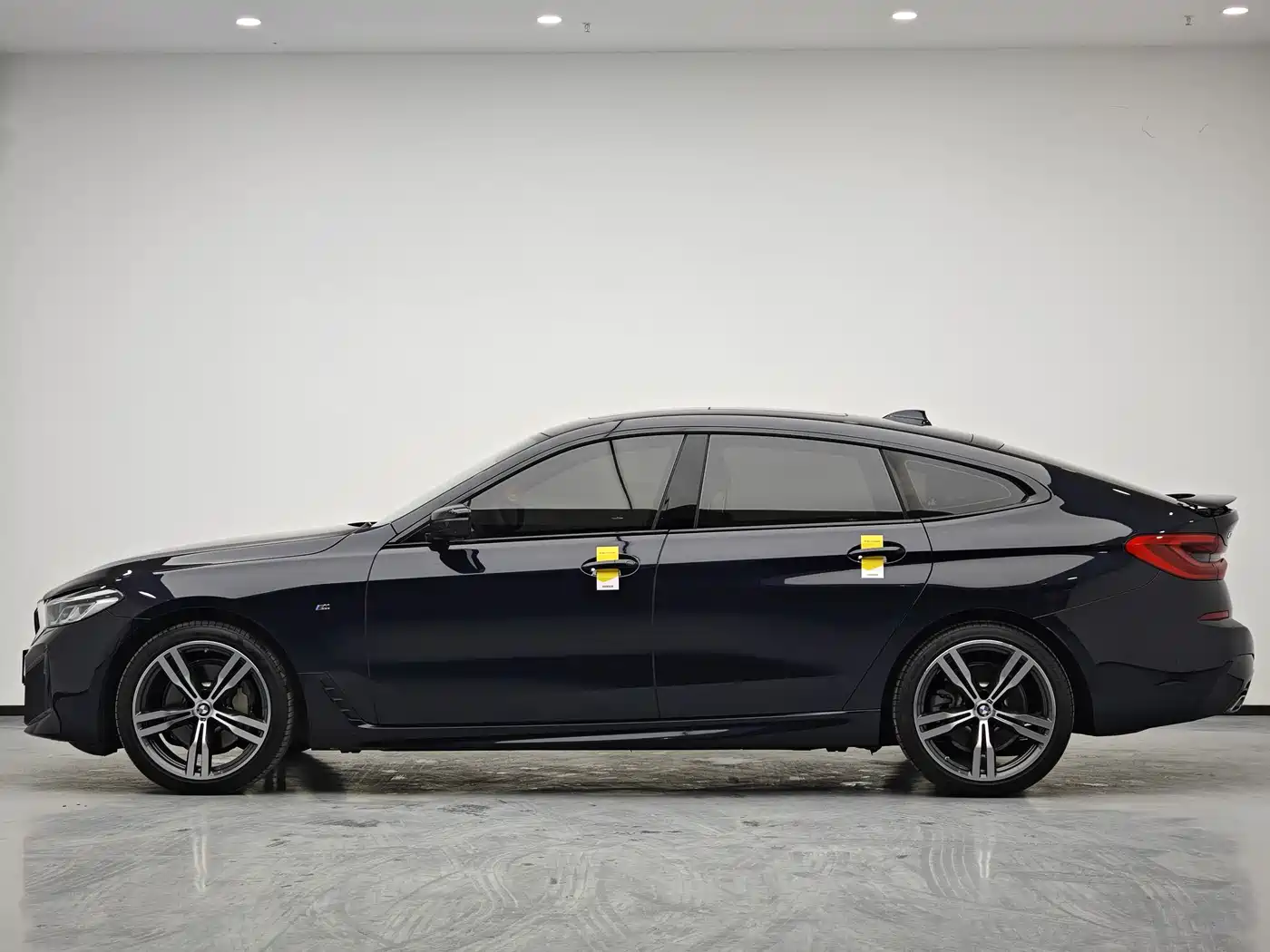 BMW 6 Series GT 2022 Model 630i M Sport Package фото 8