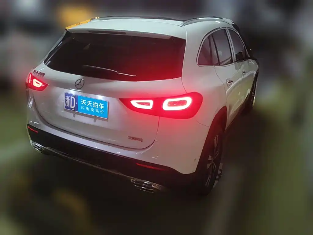 Mercedes-Benz GLA 2023 2023 GLA 220