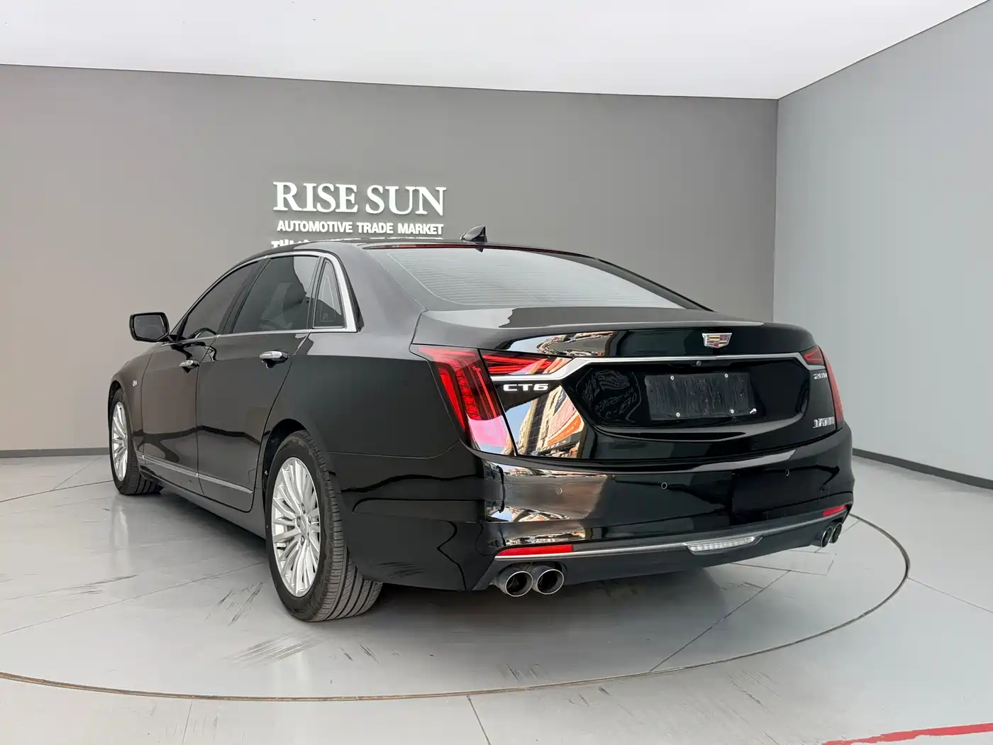 Cadillac CT6 2023 28T Luxury Edition фото 4