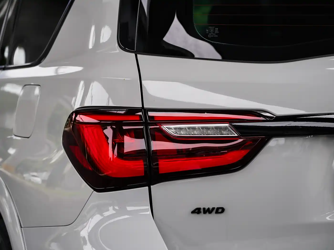 Infiniti QX80 2016 2016 5.6L 4WD