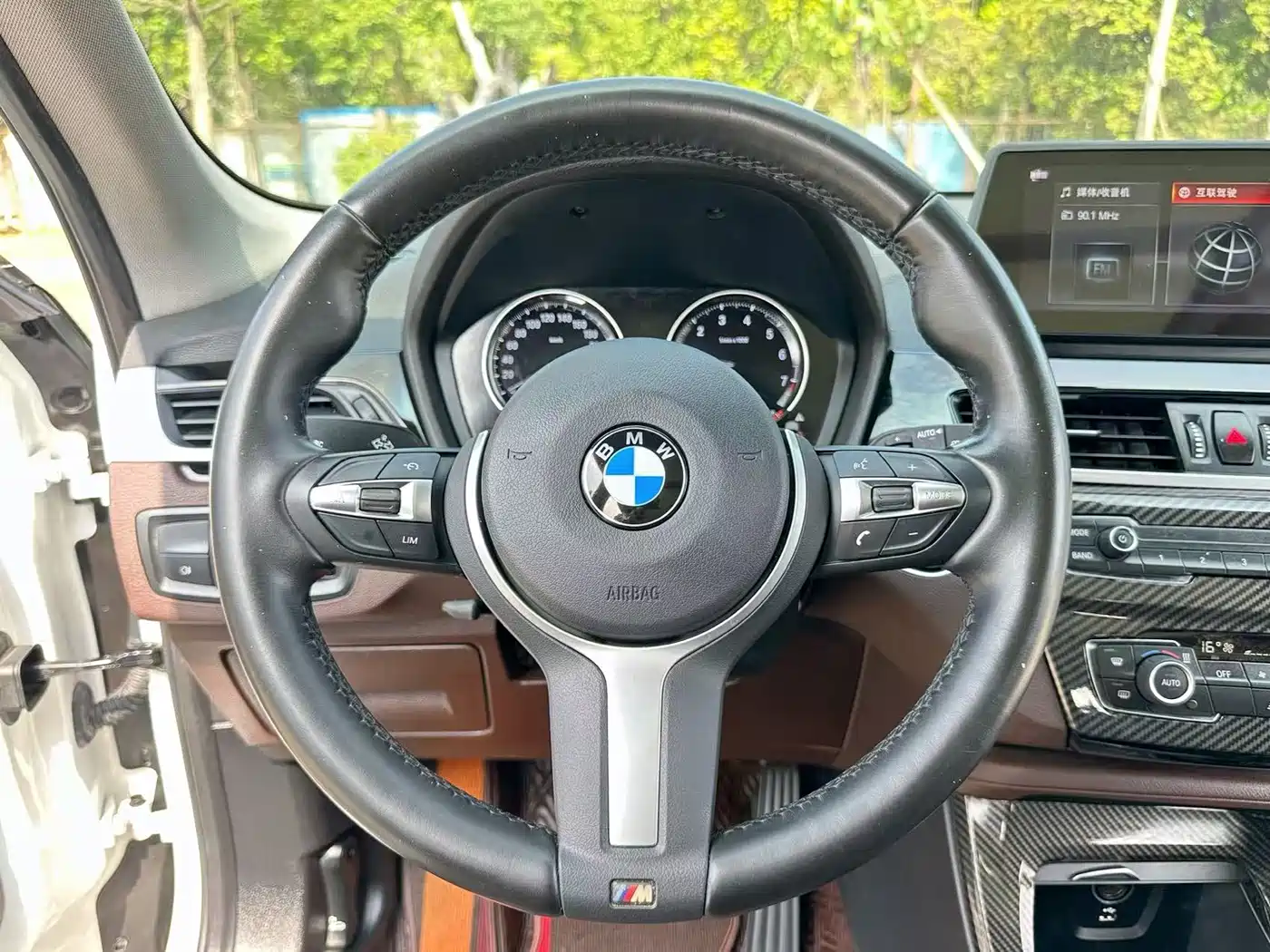 BMW X1 2021 Facelift sDrive25Li Leading фото 13