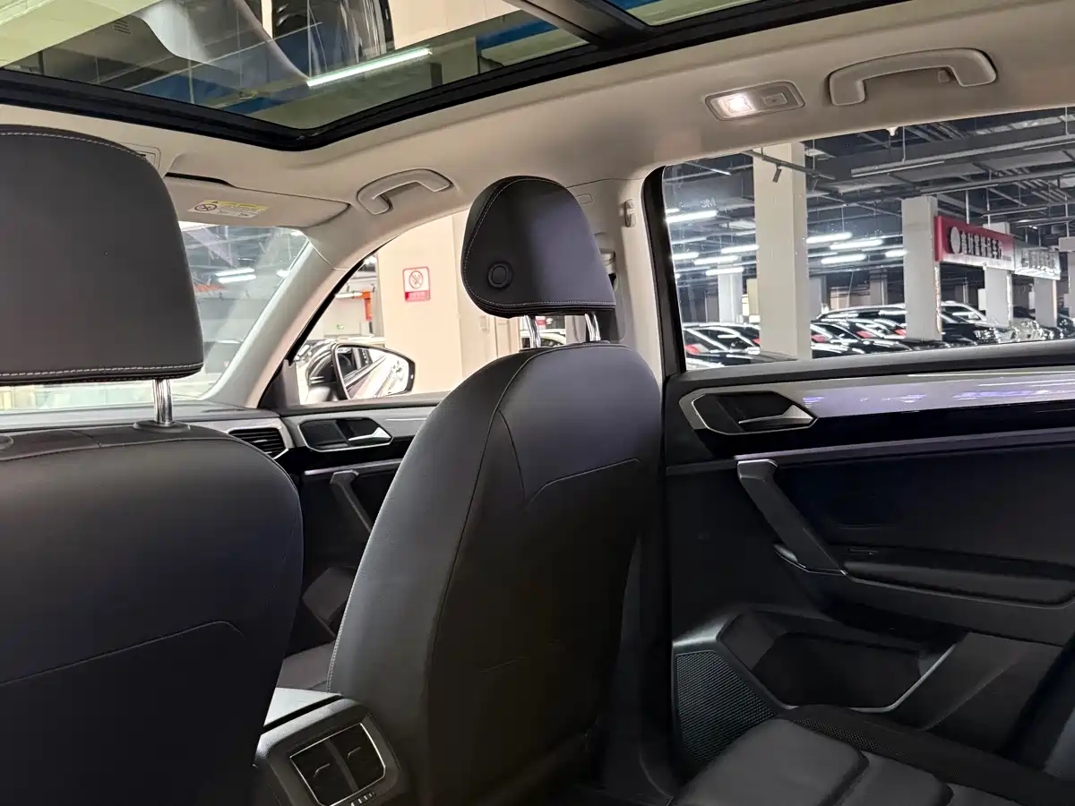 Volkswagen Tayron 2019 Expedition 280TSI 2WD Luxury (China VI) фото 5