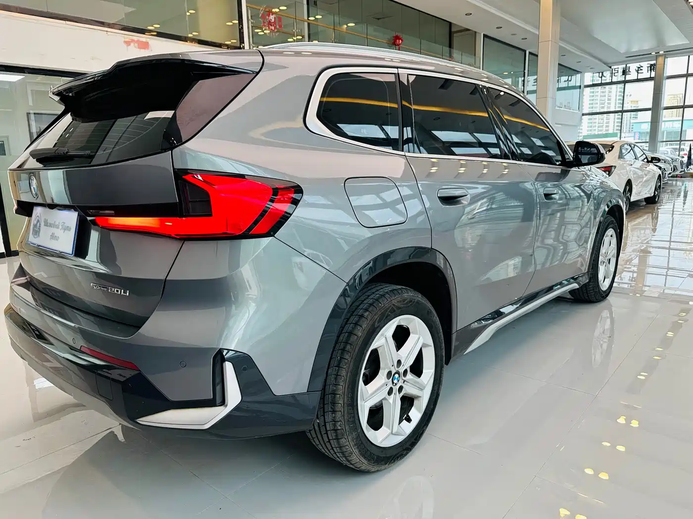 BMW X1 2023 sDrive20Li X Design Package фото 4