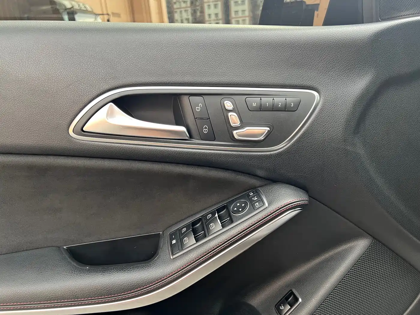 Mercedes-Benz CLA (Import) 2018 CLA 220 4MATIC фото 16