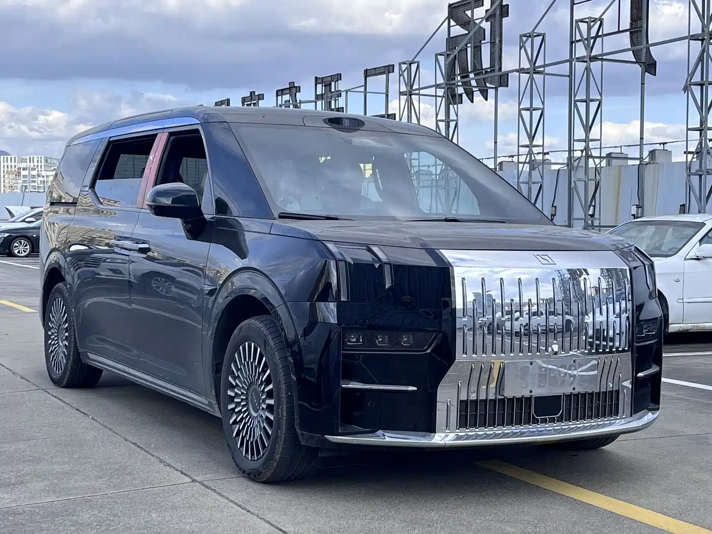 ZEEKR EXTREME KRYPTON 009