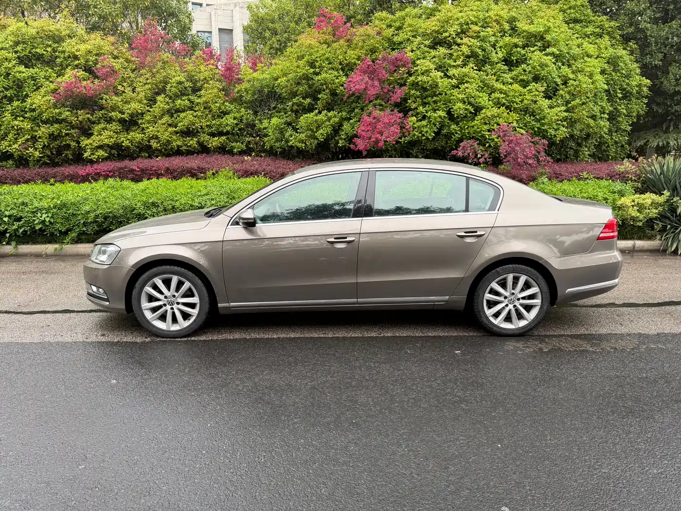 Volkswagen Magotan 2013 2.0TSI Premium фото 5