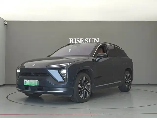 NIO ES6 2021