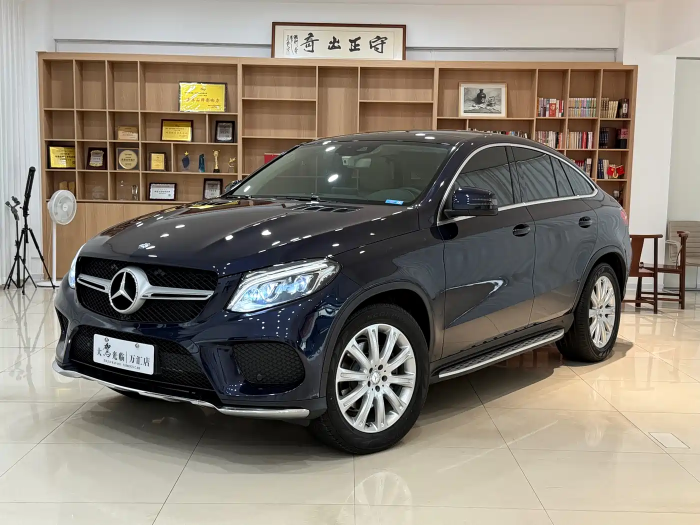 Mercedes-Benz GLE Coupe 2015 GLE 320 4MATIC Coupe SUV
