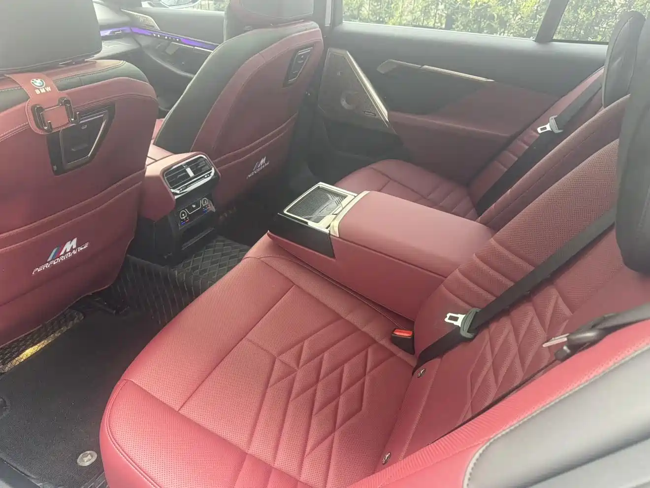 BMW 5 Series 2024 530Li Premium M Sport Package фото 9