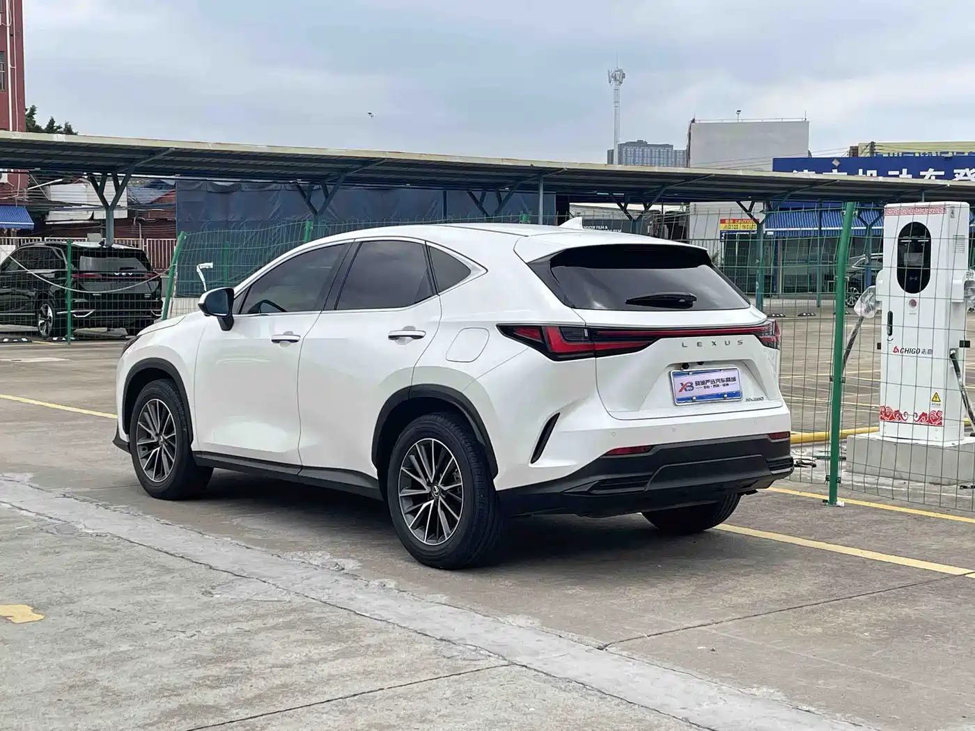 Lexus NX 2024 260 FWD Innovation Edition фото 3