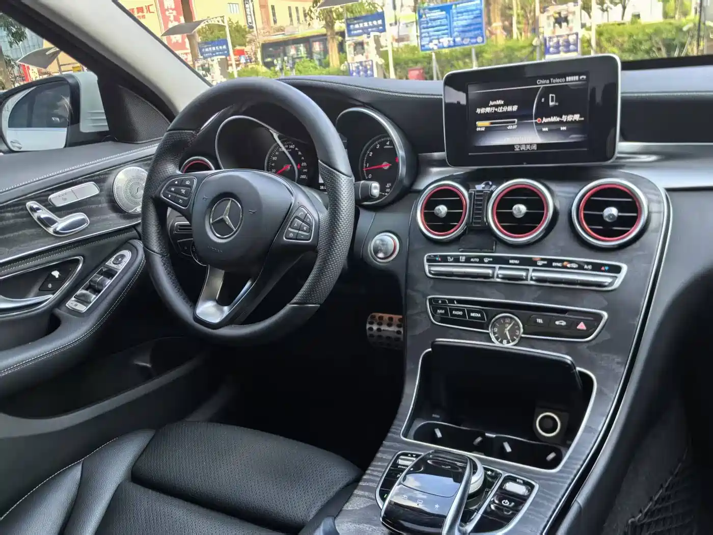 Mercedes-Benz C-Class 2015 Facelift C 200 L Sport фото 9