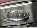 Фото 9 - Hongqi H5 PHEV