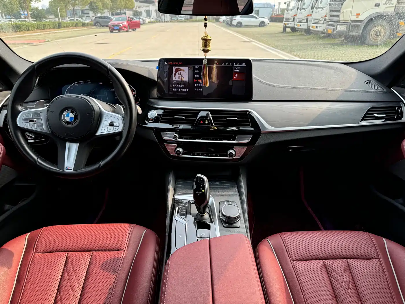 BMW 5 Series 2023 Facelift 530Li Leading M Sport Package фото 6