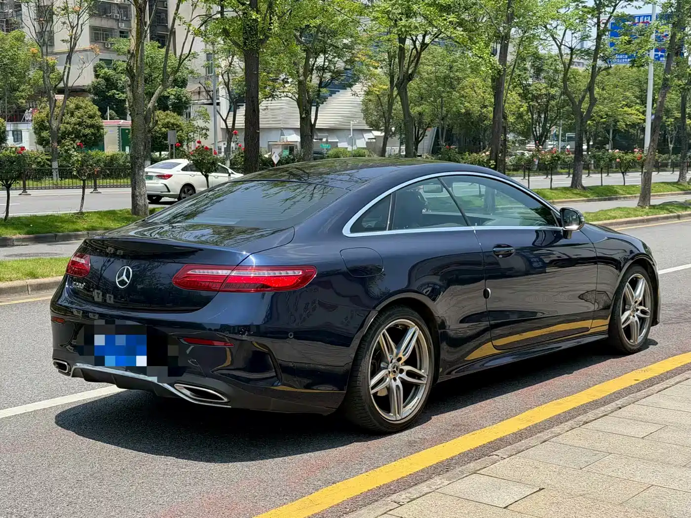 Mercedes-Benz E-Class (Import) 2019 E 200 Coupe фото 4