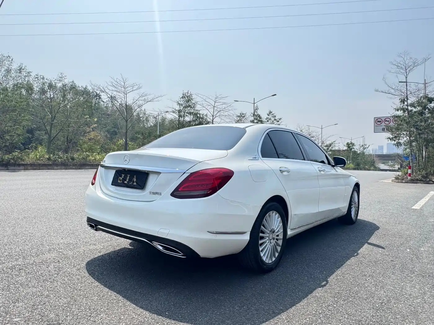 Mercedes-Benz C-Class 2017 C 180 L фото 11