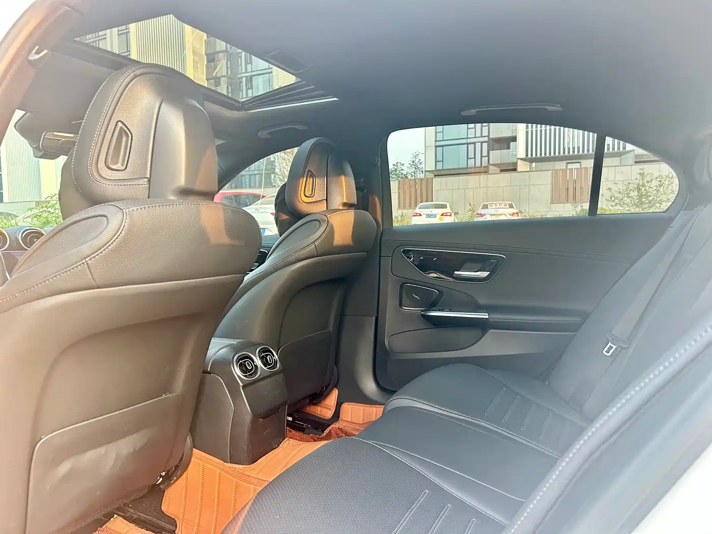 Mercedes-Benz C-Class 2024 C 200 L Sport Edition фото 5