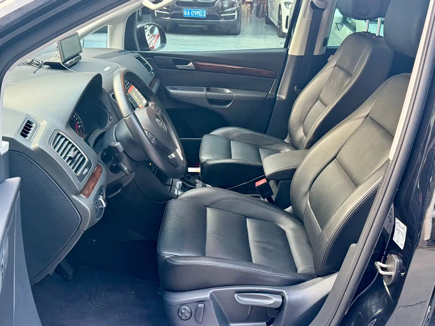 Volkswagen Sharan 2016 2015 1.8TSI Comfort