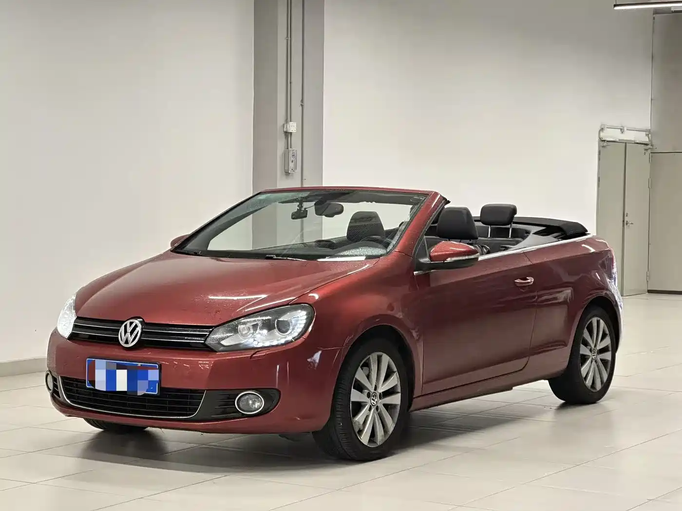 Volkswagen Golf (Import) 2012 1.4TSI Luxury Convertible Edition