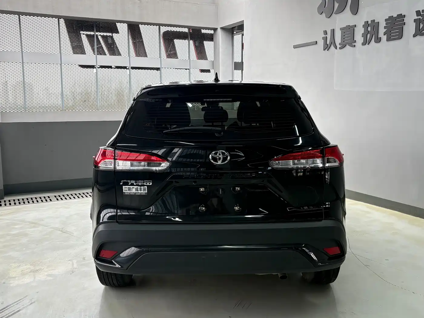 Toyota Frontlander 2022 2.0L CVT Leading Edition фото 8