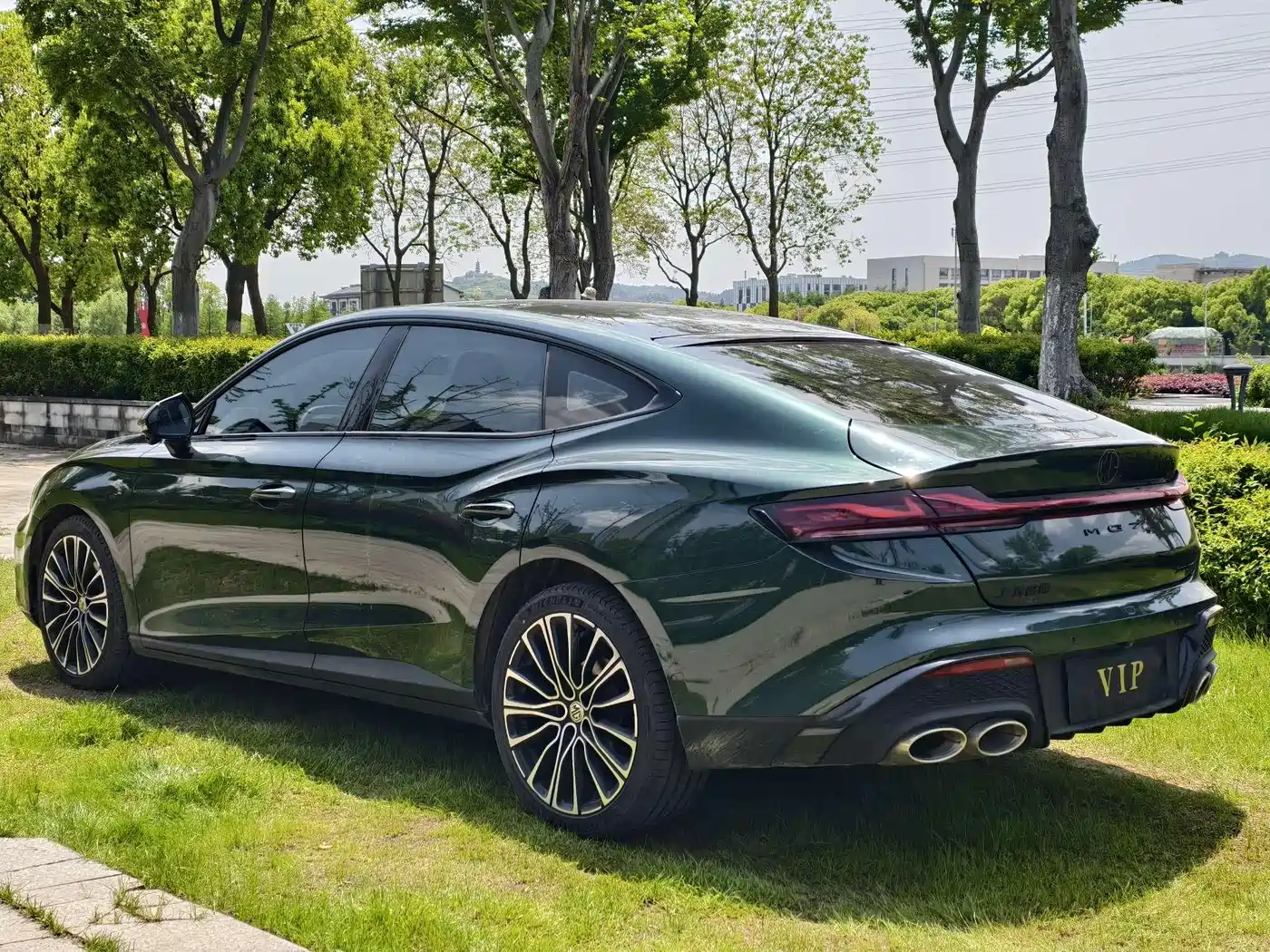 MG MG7