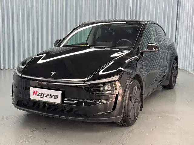 Tesla Model Y 2026