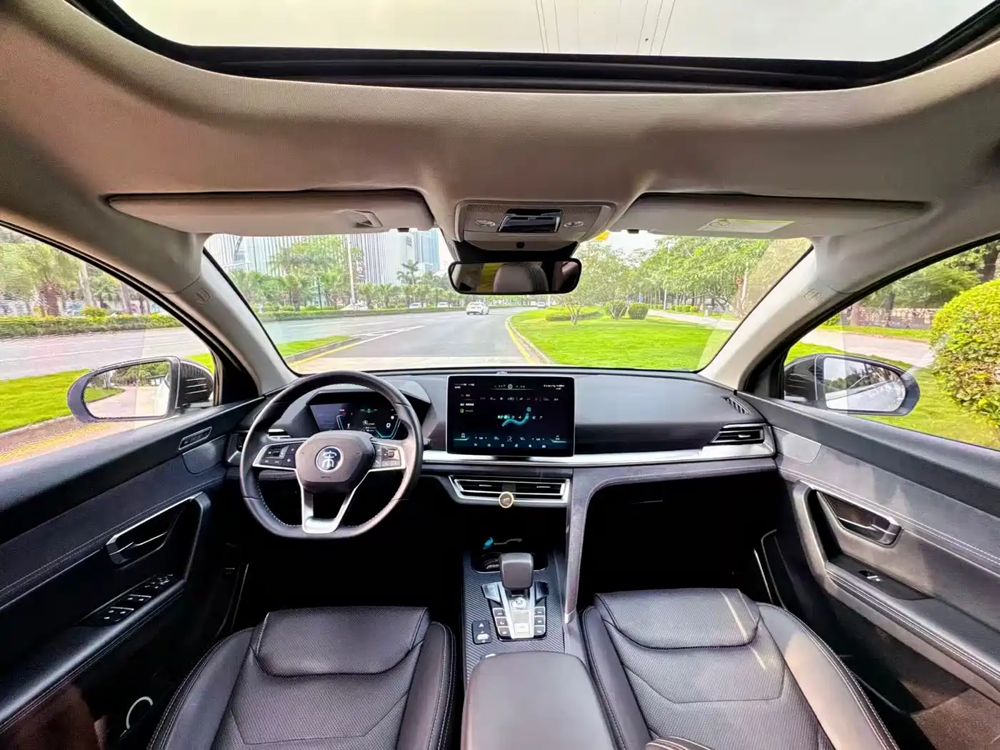 BYD Song Pro New Energy 2019 DM 1.5T AWD High-Performance Edition фото 11