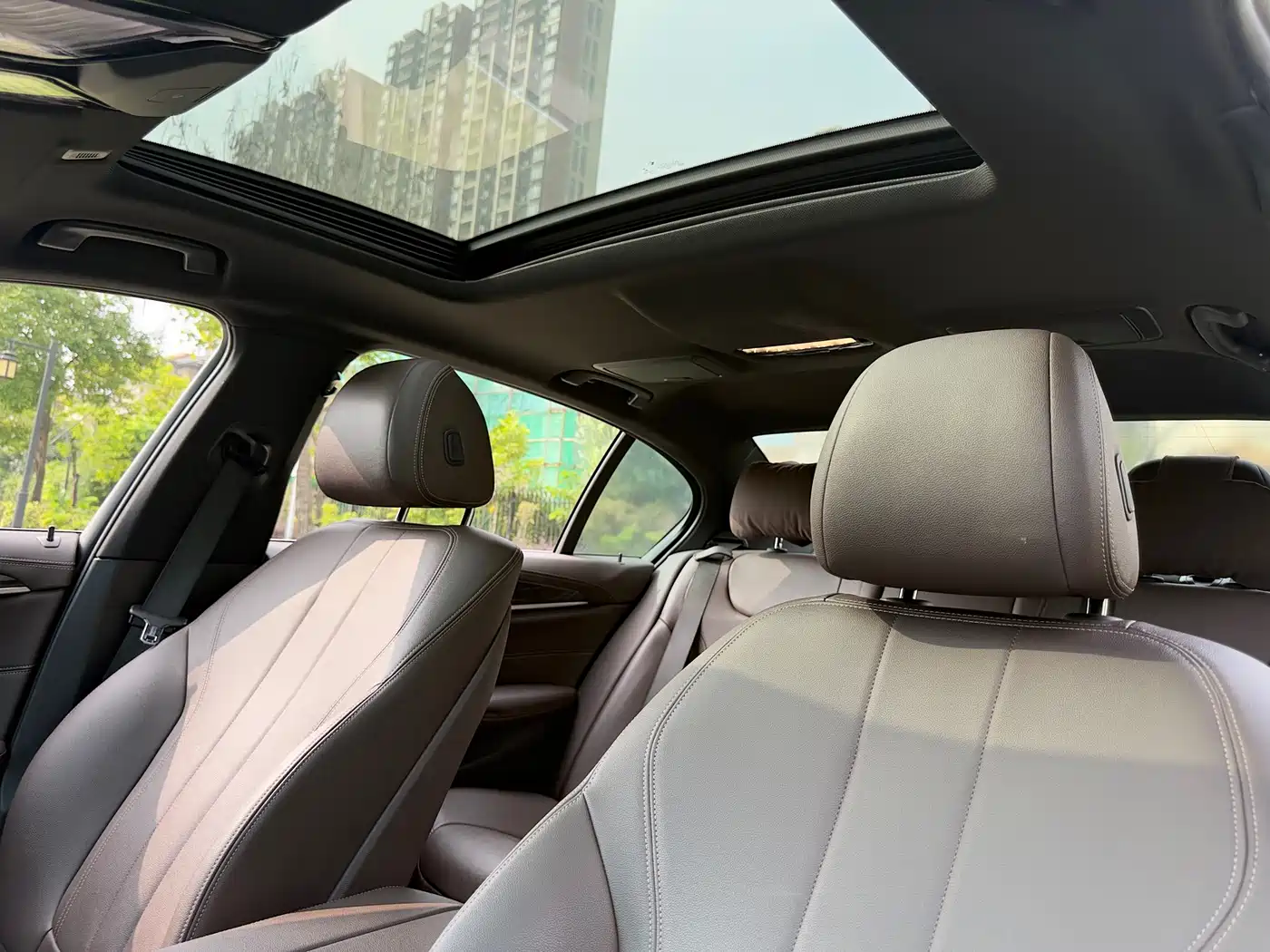 BMW 5 Series 2020 525Li M Sport Package фото 16