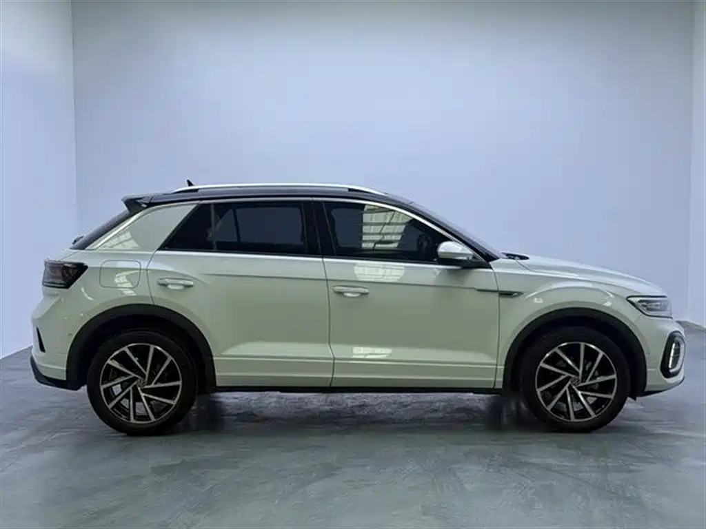 Volkswagen T-ROC 2024 300TSI DSG FWD Starlight Edition фото 8