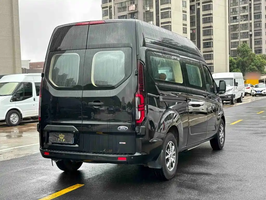 Ford Transit 2023 2023 Model 2.0T Diesel Automatic Business Travel Mid-Axis Mid-Roof 7/8/9 Seater