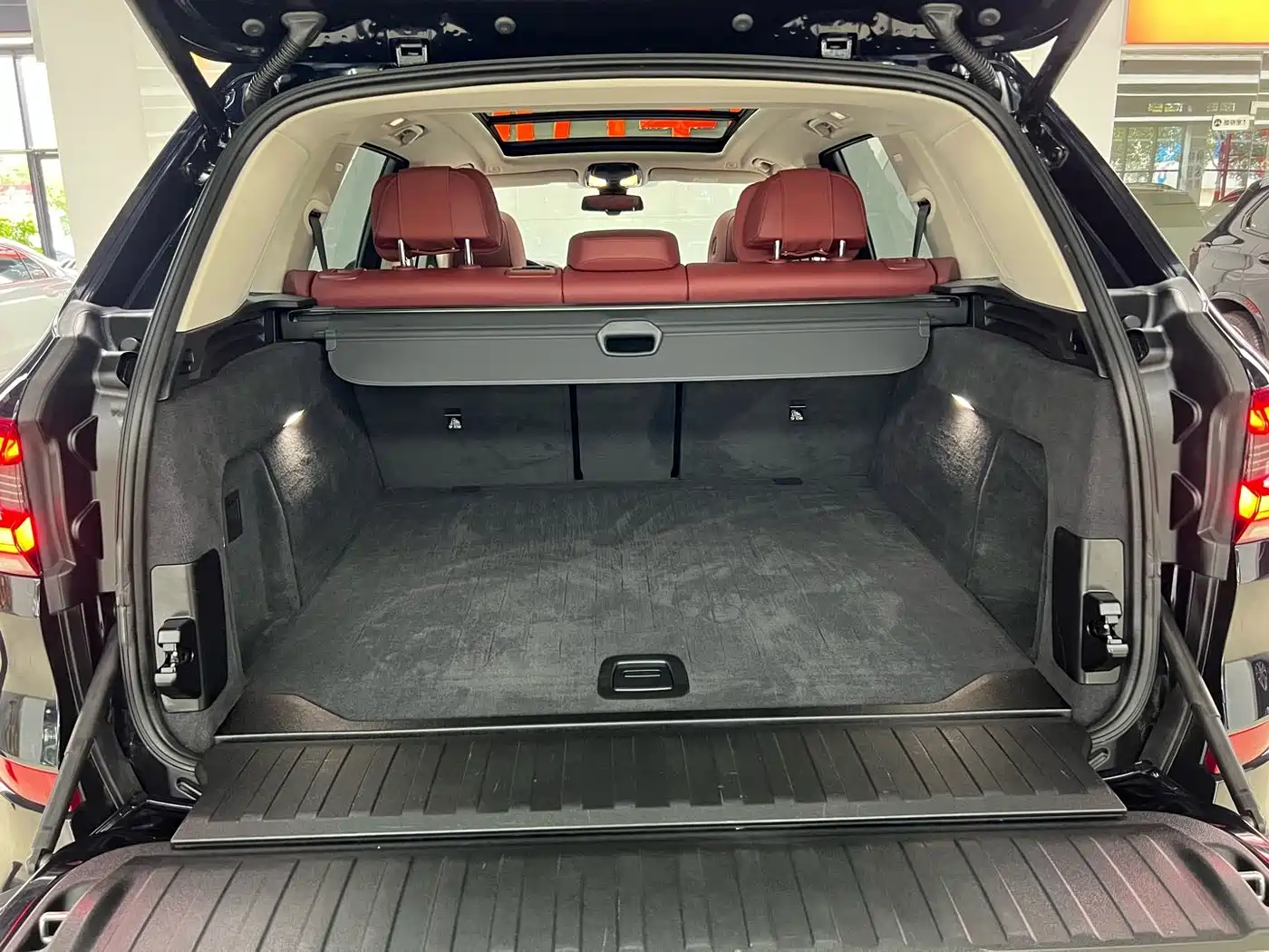 BMW X5 2022 2022 xDrive 30Li Premium M Sport Package