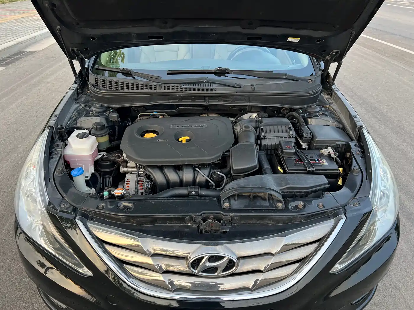 Hyundai Sonata 2013 2.0L Automatic Luxury Edition фото 18