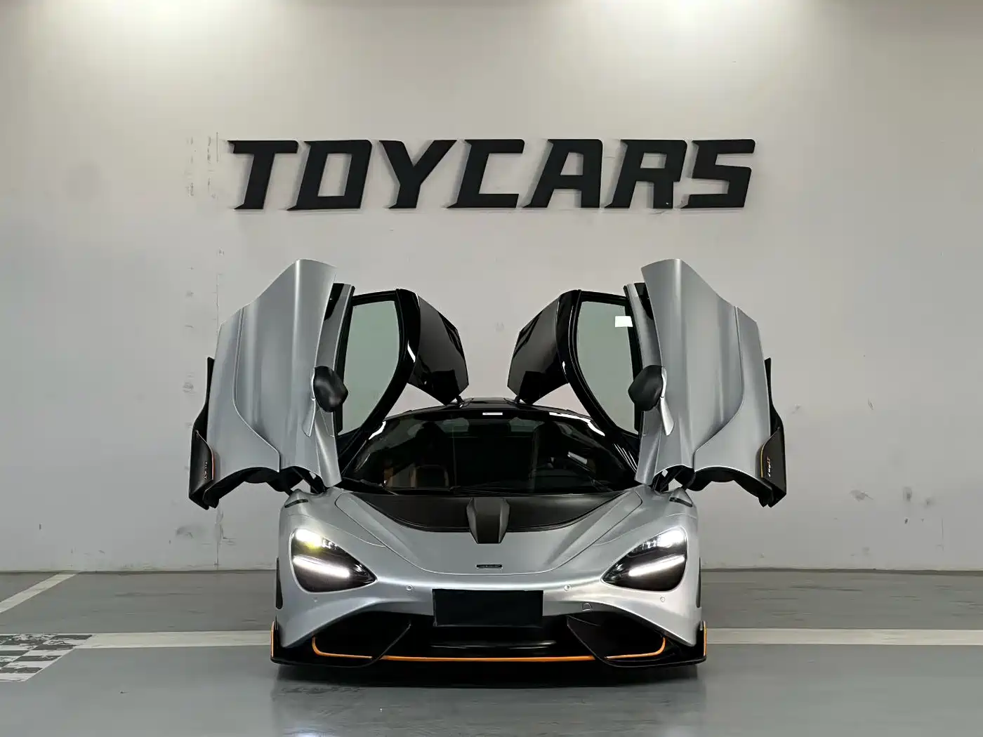 MCLAREN 720S