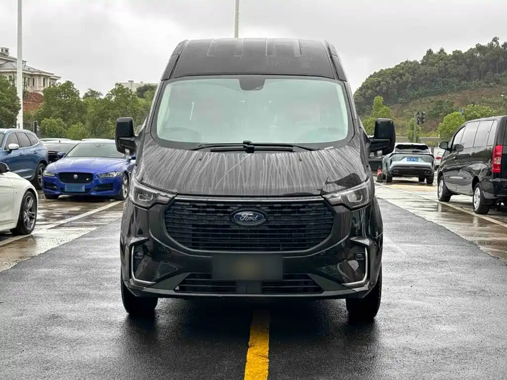 Ford Transit 2023 2023 Model 2.0T Diesel Automatic Business Travel Mid-Axis Mid-Roof 7/8/9 Seater