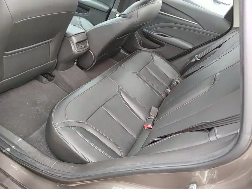 Photo 17 - Buick Excelle