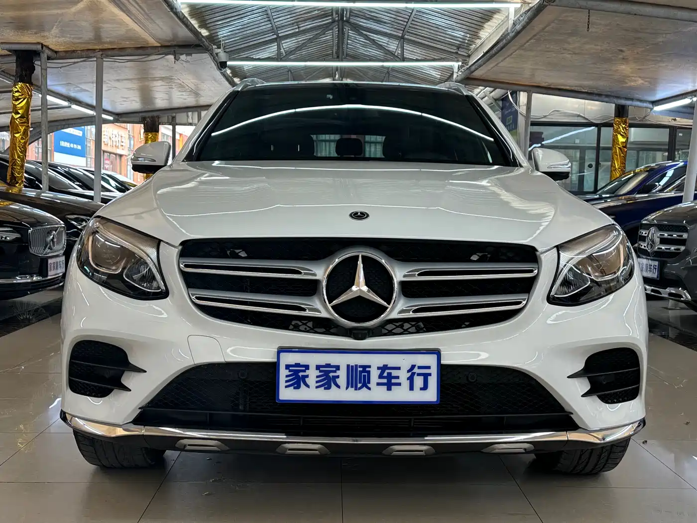 Mercedes-Benz GLC 2019 GLC 260 4MATIC Dynamic фото 2