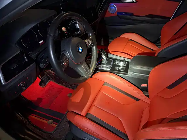 BMW 1 Series 2021 125i M Sport Black Night Edition — фото 3