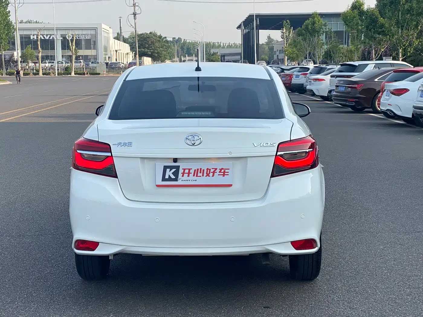 Toyota Vios 2022 1.5L CVT Venture CARE Edition фото 12
