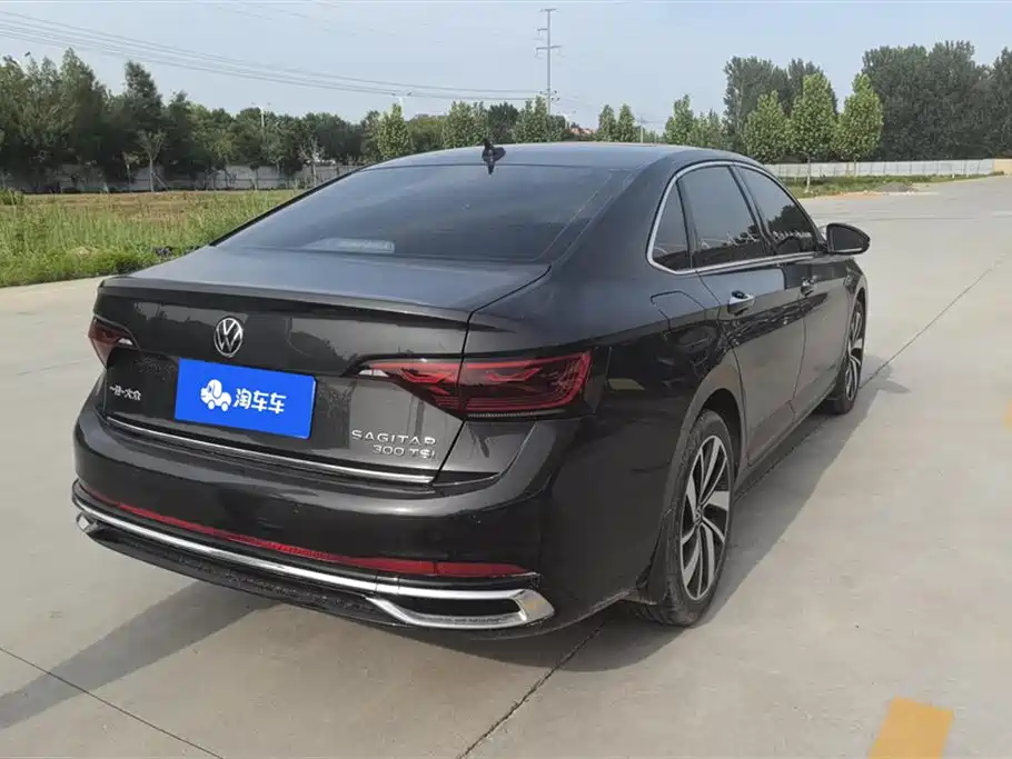 Volkswagen Sagitar 2023 300TSI DSG Excellence Edition фото 3