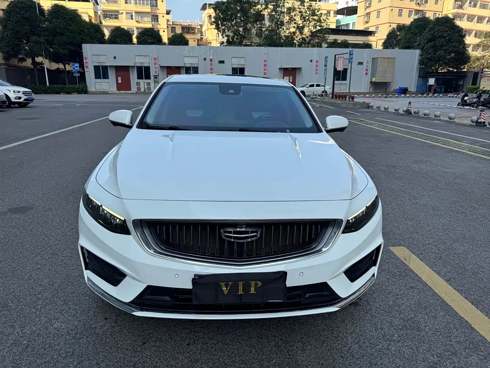 Фото 33 - Geely Preface