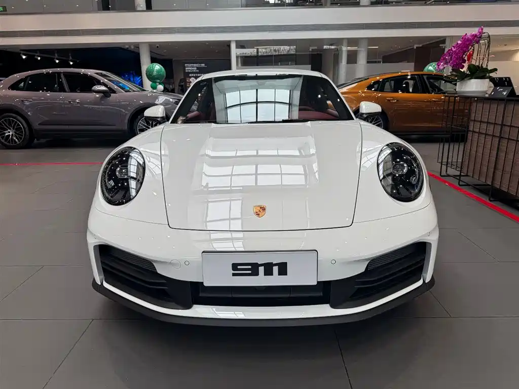 Porsche 911 2026 Carrera 3.0T фото 4